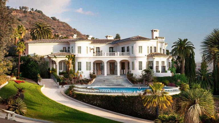 Inside the Homes of Celebrities
