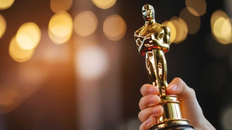 Award Season Glam: Red Carpet Beauty Secrets Revealed! 🏆✨💋💫